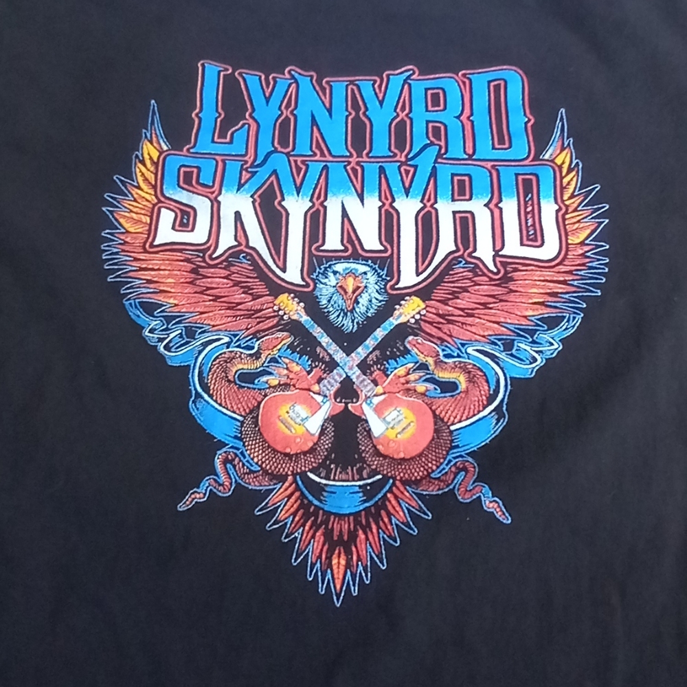 2015 Lynrd Skynyrd Concert Tee - Picture 3 of 6